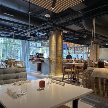 The Surfing Fox - New American Near Me - Santa Monica, California