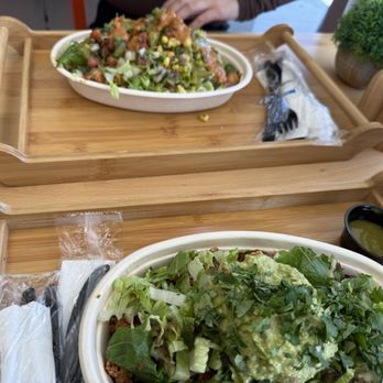 Eatarra - Food was amazing! The worker was super nice, and the atmosphere was really great. Had a really good experience overall! - Breakfast & Brunch Near Me - Glendale, California