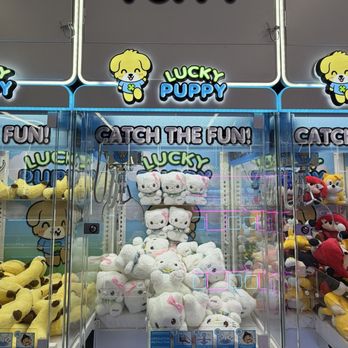 Lucky Puppy Claw Arcade - Oh! I saw, I played, and I won a Hello Kitty! - Arcades Near Me - Spring Valley, Nevada