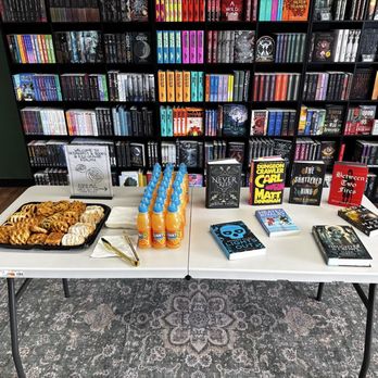 Rio Grande Realms - Breakfast with books! - Bookstores Near Me - Rio Rancho, New Mexico