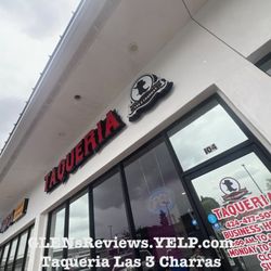Taqueria Las 3 Charras - Exterior, outdooor in front view.