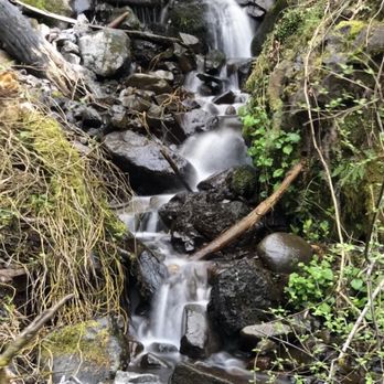 Multnomah Falls - Hiking Near Me - Bridal Veil, Oregon Multnomah Falls - Hiking Near Me - Bridal Veil, Oregon