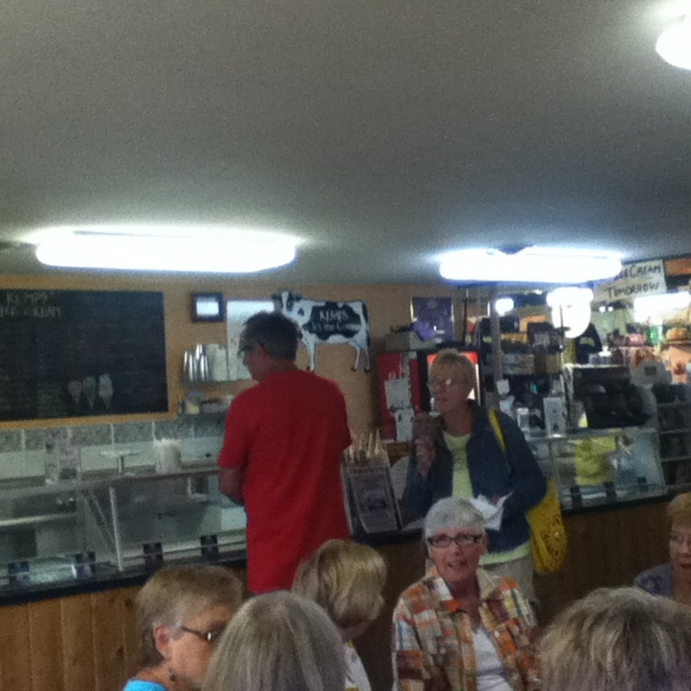 The Yellow House - Ice Cream & Frozen Yogurt Near Me - Crosslake, Minnesota The Yellow House - Ice Cream & Frozen Yogurt Near Me - Crosslake, Minnesota