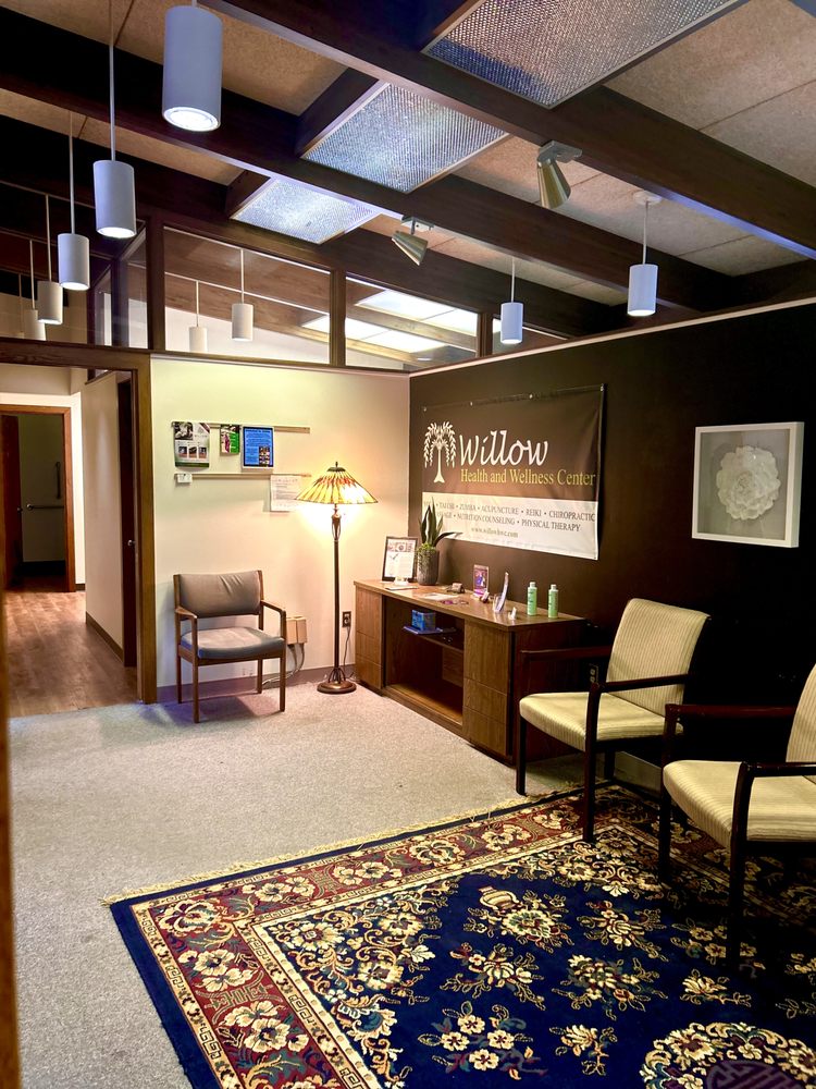 Elizabeth Leonard - grief counselor in Camillus, NY