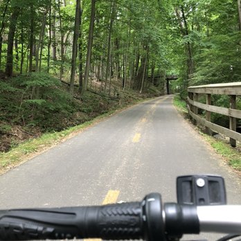 Norwottuck Rail Trail - About 7.5mi up on the trail - Parks Near Me - Northampton, Massachusetts