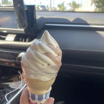 Mike’s Drive-In - Chocolate vanilla swirl - Diners Near Me - Tigard, Oregon Mike’s Drive-In - Chocolate vanilla swirl - Diners Near Me - Tigard, Oregon