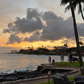 The Beach House - Sunset at the beach. - Asian Fusion Near Me - Koloa, Hawaii