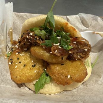 Black Cat Kitchen - Bulgogi Bao - Food Trucks Near Me - Pawleys Island, South Carolina