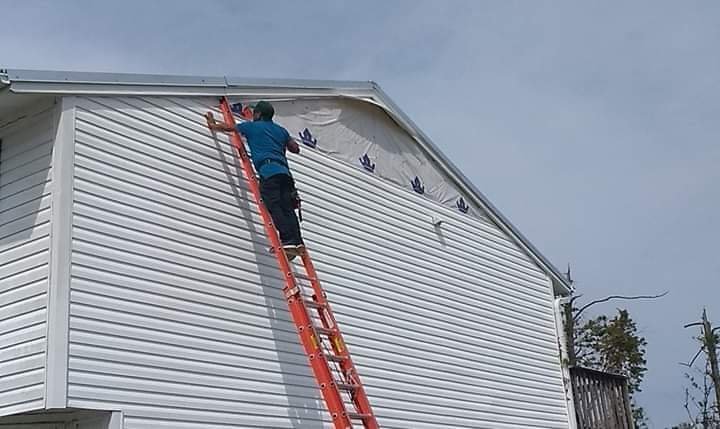 Slide of JR American Roofing