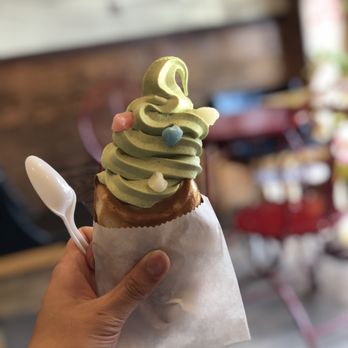 Cocohodo Carrollton - Green Tea soft serve and mochi topping - Desserts Near Me - Carrollton, Texas