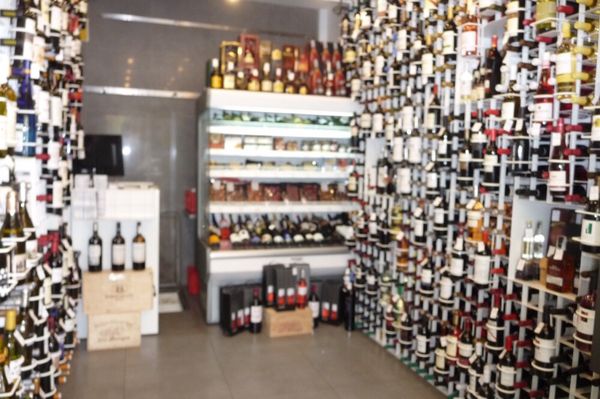 La Caja de Vinos by null
