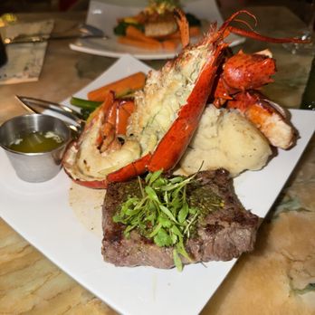 Brisa Restaurant & Bar - Bars Near Me - San Diego, California Brisa Restaurant & Bar - Bars Near Me - San Diego, California