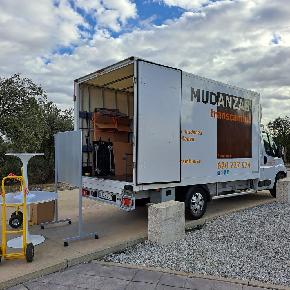 The Best 10 Movers near Mudanzas Radicasa in Madrid - Yelp