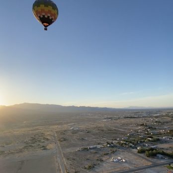 Vegas Balloon Rides - Capture beautiful photos of the view that you can share with friends and family - Hot Air Balloons Near Me - Las Vegas, Nevada Vegas Balloon Rides - Capture beautiful photos of the view that you can share with friends and family - Hot Air Balloons Near Me - Las Vegas, Nevada