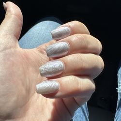 Acute Nails Spa - Cat eye acrylics