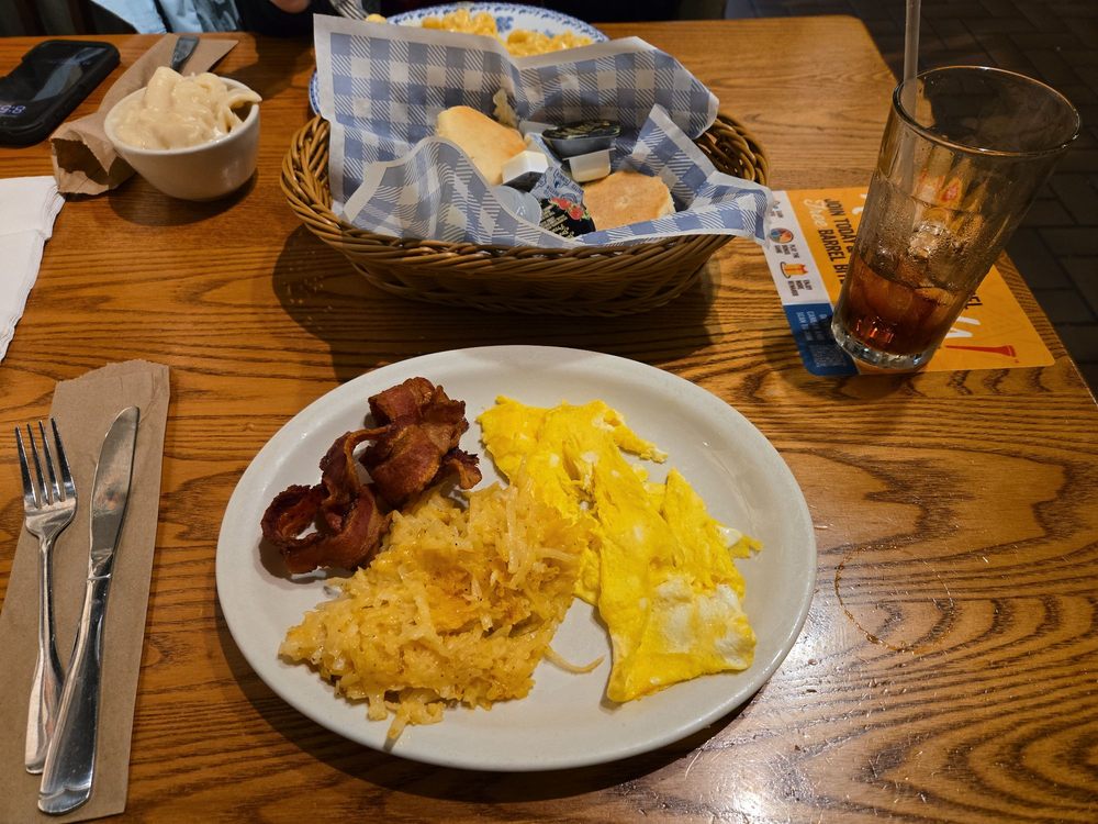 Cracker Barrel Old Country Store Cracker Barrel Old Country Store