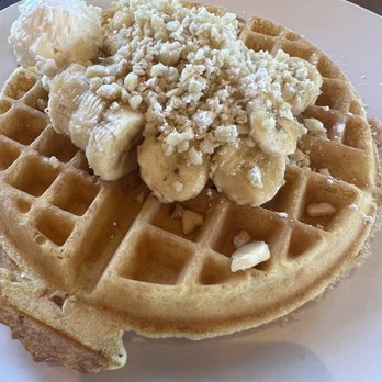 Kihei Caffe Lahaina - MacNut waffles with banana - Breakfast & Brunch Near Me - Lahaina, Hawaii Kihei Caffe Lahaina - MacNut waffles with banana - Breakfast & Brunch Near Me - Lahaina, Hawaii