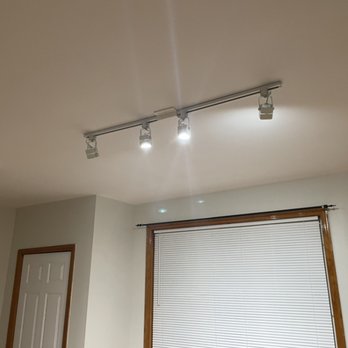 Xtreme Wiring - Track lighting - Electricians Near Me Xtreme Wiring - Track lighting - Electricians Near Me