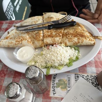 Taqueria El Chino - Chicken Quesadilla - Mexican Near Me - Plano, Texas Taqueria El Chino - Chicken Quesadilla - Mexican Near Me - Plano, Texas