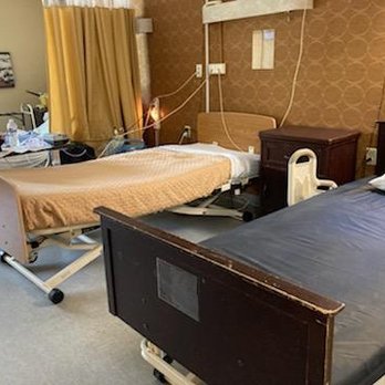 Thousand Oaks Post Acute - Truth in Advertising - room. - Retirement Homes Near Me - Thousand Oaks, California