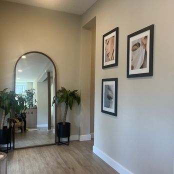 B Lashes - Entrance - Eyelash Service Near Me - Whitehouse Station, New Jersey