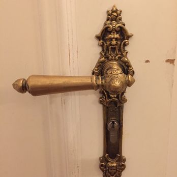 Hotel Rathausglöckel - Loved these door handles with old school key - Hotels Near Me - Baden-Baden, BW