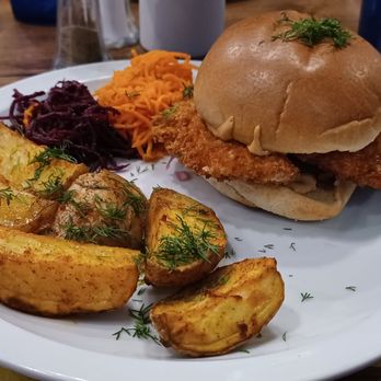 Touch of Ukraine - Fried chicken sandwich with roasted potatoes - Ukrainian Near Me - Madison, Wisconsin