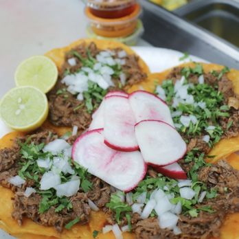 La Birria Loca - Birria soft tacos - Food Trucks Near Me - Buena Park , California La Birria Loca - Birria soft tacos - Food Trucks Near Me - Buena Park , California
