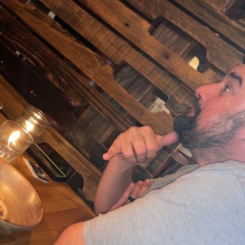 Flying Pig Pub & Kitchen - Pubs Near Me - Oceanside, California