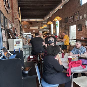 Toasty's Tavern - Inside - Bars Near Me - Louisville, Kentucky