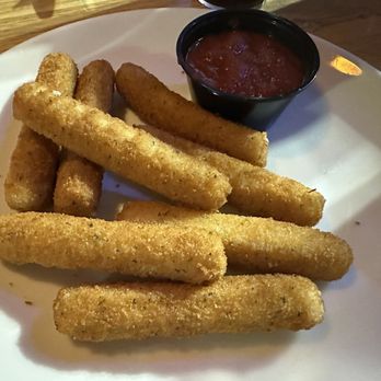 Applebee's Grill + Bar - Mozzarella Sticks - Sports Bars Near Me - Plainville, Connecticut Applebee's Grill + Bar - Mozzarella Sticks - Sports Bars Near Me - Plainville, Connecticut