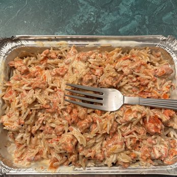 Shah's Halal Food - Chicken over rice with white sauce - Halal Near Me - New Hyde Park, New York Shah's Halal Food - Chicken over rice with white sauce - Halal Near Me - New Hyde Park, New York