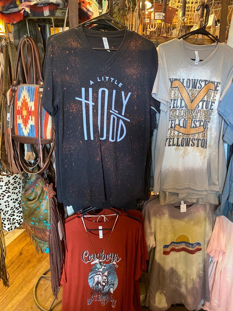 AMAZING GRACE ANTIQUES & GIFTS Updated August 2024 510 2nd St NE