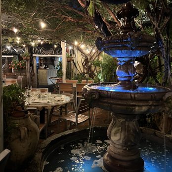 Della Santina's - Italian Near Me - Sonoma, California Della Santina's - Italian Near Me - Sonoma, California