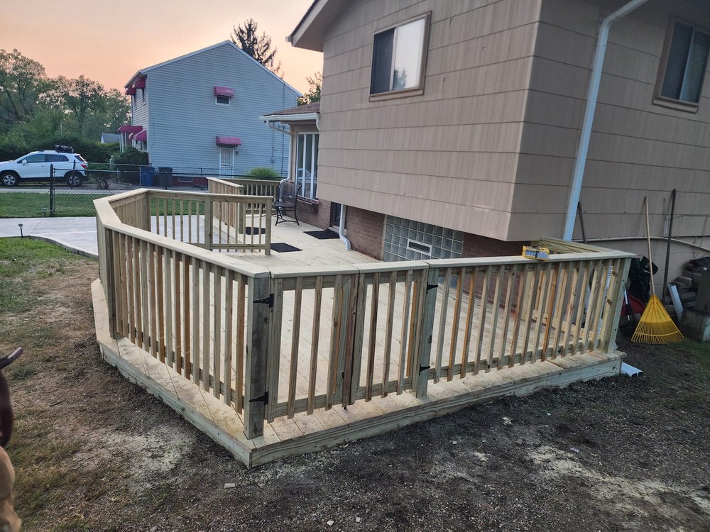 Slide of Maitland & Sons Construction