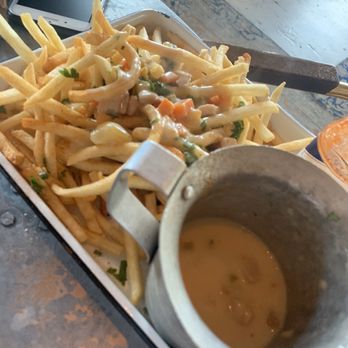 La Lucha - Chowder fries - Seafood Near Me - Houston, Texas La Lucha - Chowder fries - Seafood Near Me - Houston, Texas