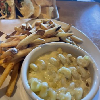 Twin Peaks - Kids mac and cheese with fries - Sports Bars Near Me - Tukwila, Washington Twin Peaks - Kids mac and cheese with fries - Sports Bars Near Me - Tukwila, Washington