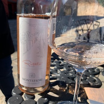 Villa Montefiori - Rosato - Wine Tasting Room Near Me - Ensenada, BCN Villa Montefiori - Rosato - Wine Tasting Room Near Me - Ensenada, BCN