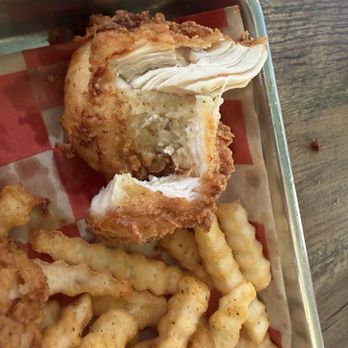 BirdHouse - Chicken Shop Near Me - Page, Arizona