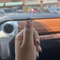 Duck ass nail
