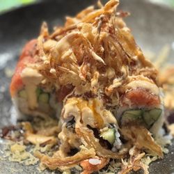 Ahi Ahi Sushi Bar & Grill - Crunch red dragon roll
