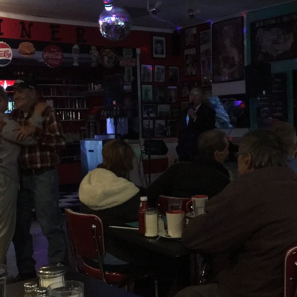 Famous 50's Diner - People dancing to a Frank Sinatra impersonator singing - Diners Near Me - Bridgeport, Connecticut