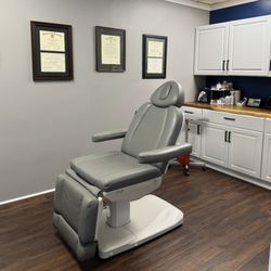 EliteBio: Hormone and Aesthetic Solutions - "The treatment room at EliteBio Hormone and Aesthetic Solutions is absolutely stunning! It's impeccably clean, beautifully designed