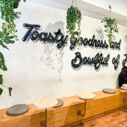 Toast x Bowl - Efficient and space-saving
