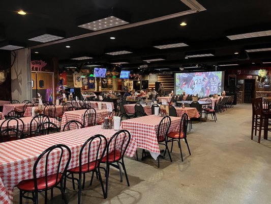 Big Guy's BBQ Roadhouse by null