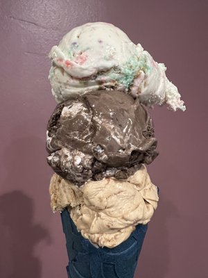 1-900-ICE-CREAM by null