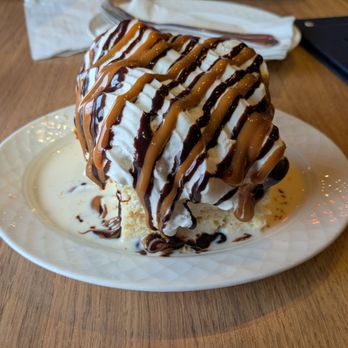 3 Mariachis - Tres leches cake - Mexican Near Me - Vaughan, Ontario