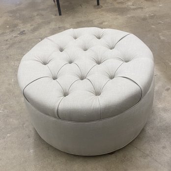 Naccarato Upholstering - Furniture Reupholstery Near Me - Branford, Connecticut Naccarato Upholstering - Furniture Reupholstery Near Me - Branford, Connecticut