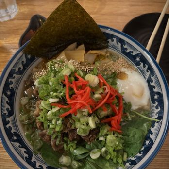HINODEYA Ramen & Bar Little Tokyo - Sukiyaki Beef Ramen - Ramen Near Me - Los Angeles, California HINODEYA Ramen & Bar Little Tokyo - Sukiyaki Beef Ramen - Ramen Near Me - Los Angeles, California