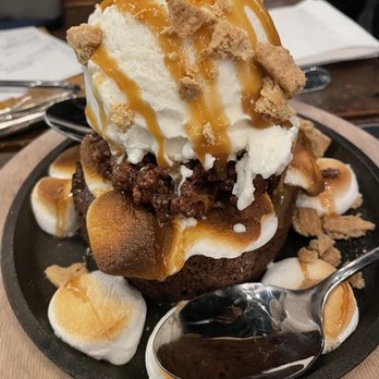 Wild Goose Tavern - S'mores - New American Near Me - Costa Mesa, California Wild Goose Tavern - S'mores - New American Near Me - Costa Mesa, California